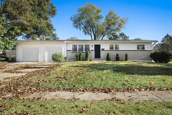 $210,000 | 645 Pelican Lane, Florissant, MO 63031