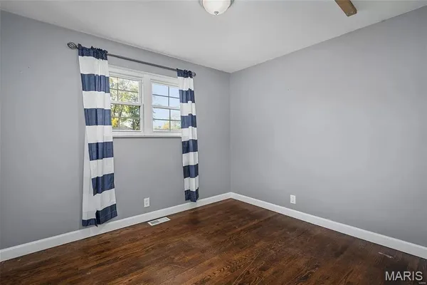 $210,000 | 645 Pelican Lane, Florissant, MO 63031