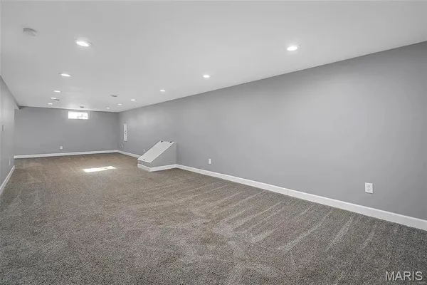 $210,000 | 645 Pelican Lane, Florissant, MO 63031