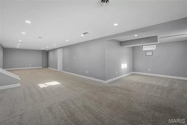 $210,000 | 645 Pelican Lane, Florissant, MO 63031