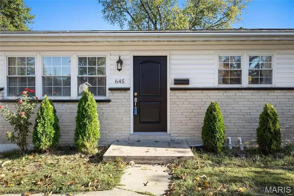 $210,000 | 645 Pelican Lane, Florissant, MO 63031