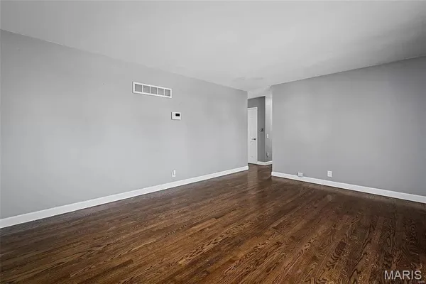 $210,000 | 645 Pelican Lane, Florissant, MO 63031