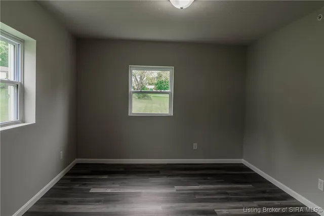 $1,050 | 1170 North Eastern School Road, Pekin, IN 47165