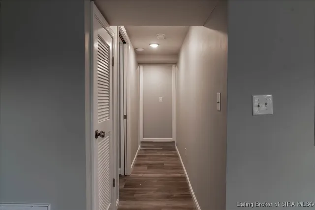 $1,050 | 1170 North Eastern School Road, Pekin, IN 47165