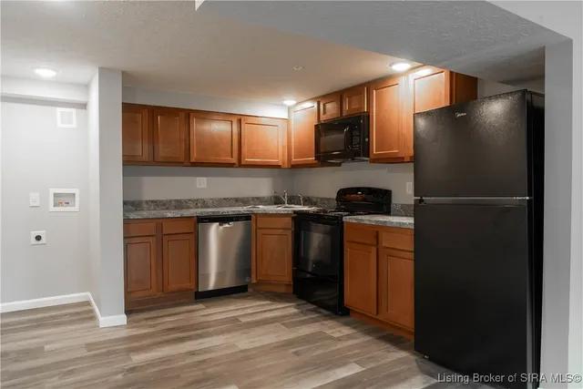 $1,050 | 1170 North Eastern School Road, Pekin, IN 47165