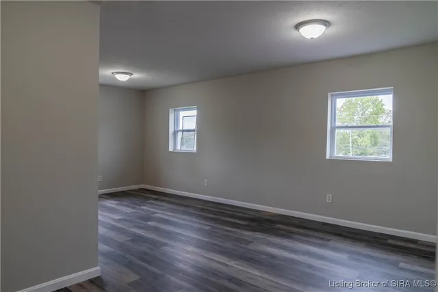 $1,050 | 1170 North Eastern School Road, Pekin, IN 47165