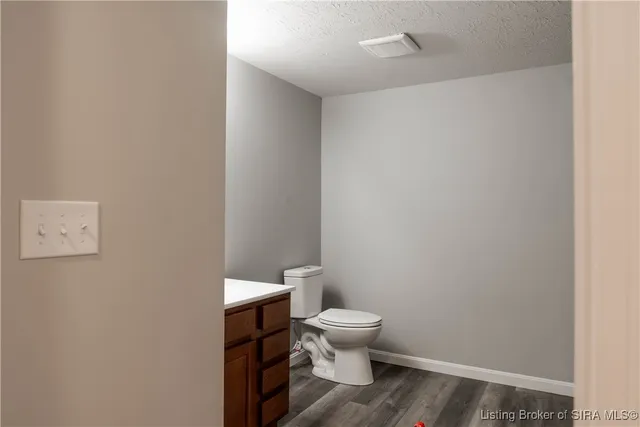 $1,050 | 1170 North Eastern School Road, Pekin, IN 47165