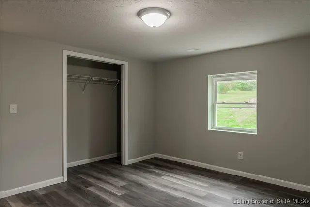 $1,050 | 1170 North Eastern School Road, Pekin, IN 47165