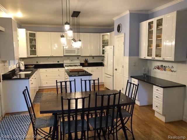 1081 Chesapeake Rochester Hills, MI 48307 - Photo 40 of 80