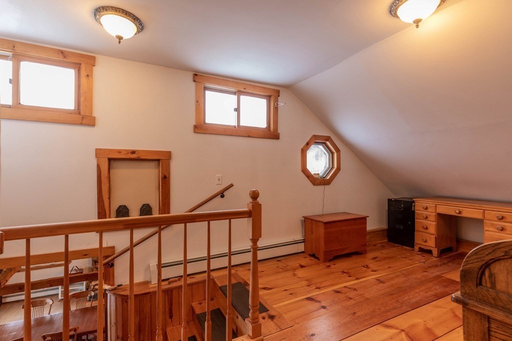 693 Patriots Road Templeton, MA 01468 - Photo 13 of 20