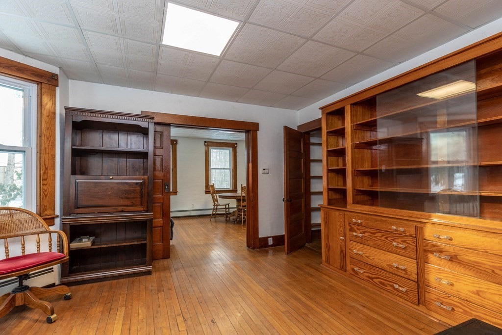 693 Patriots Road Templeton, MA 01468 - Photo 9 of 20