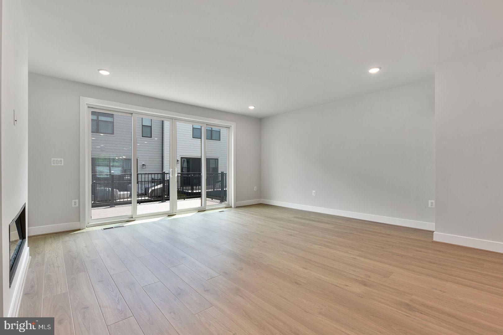 1609 Fellowship Square Reston, VA 20190 - Photo 18 of 28