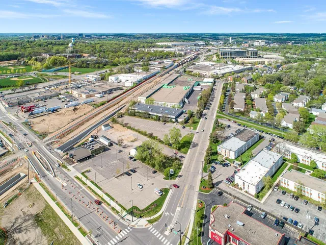 $3,500,000 | 1102 2nd Street Northeast, Hopkins, MN 55343