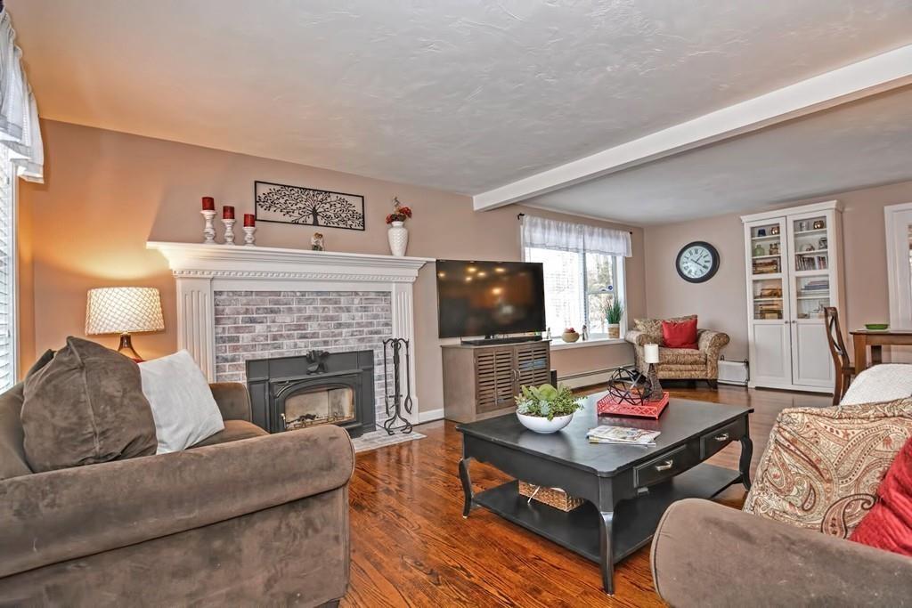 517 White Pond Road Lancaster, MA 01523 - Photo 4 of 32 Gallery Image 4
