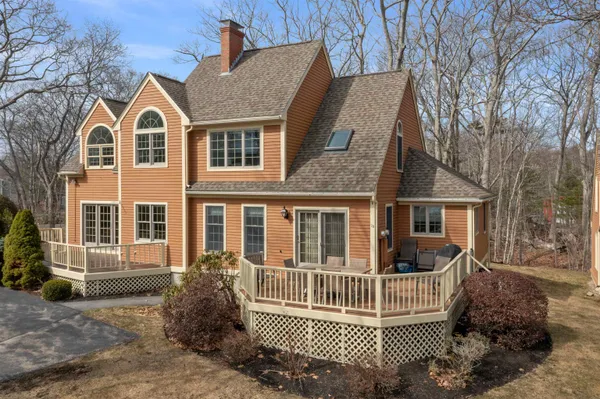 $679,900 | 2 B Rosewood Lane, York, ME 03909