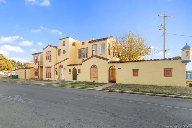 $975 | 1630 West Rosewood Avenue, Unit C, San Antonio, TX 78201