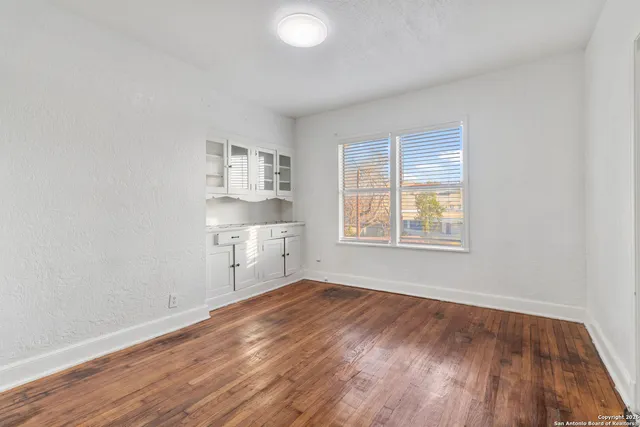 $975 | 1630 West Rosewood Avenue, Unit C, San Antonio, TX 78201