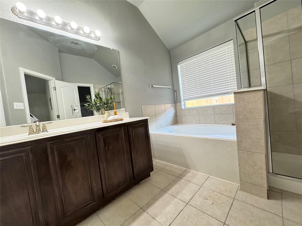 6440 Parkstone Way Dallas, TX 75249 - Photo 19 of 19 Gallery Image 19