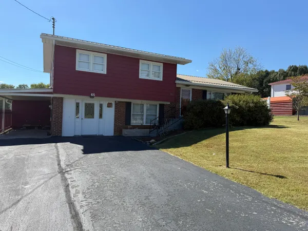 $199,000 | 65 Lockett Street, Monticello, KY 42633