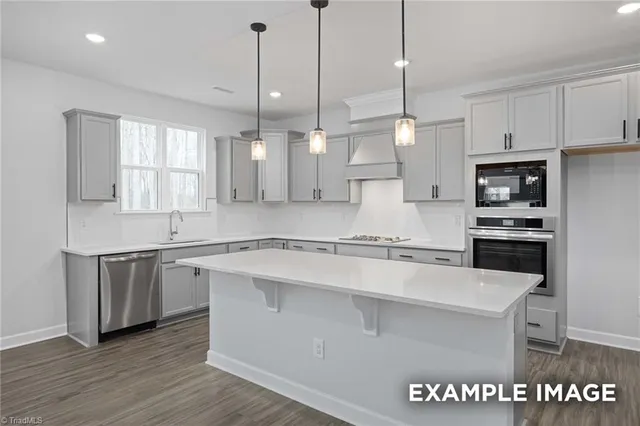 409 Reinsman Court, Mebane, NC 27302