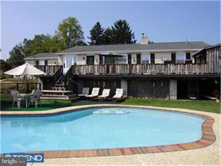 1252 Valley Forge Road Norristown, PA 19403 - Photo 4 of 12 Gallery Image 4