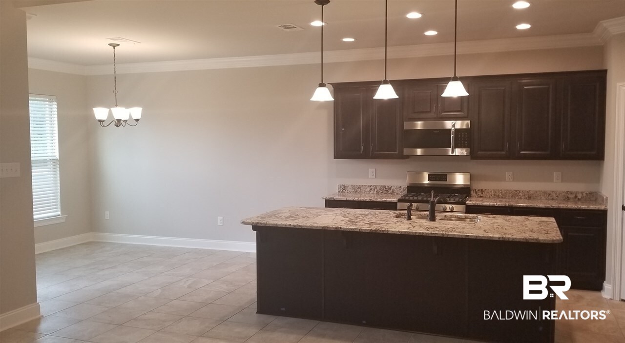 11655 Forsyth Loop Daphne, AL 36527 - Photo 3 of 11