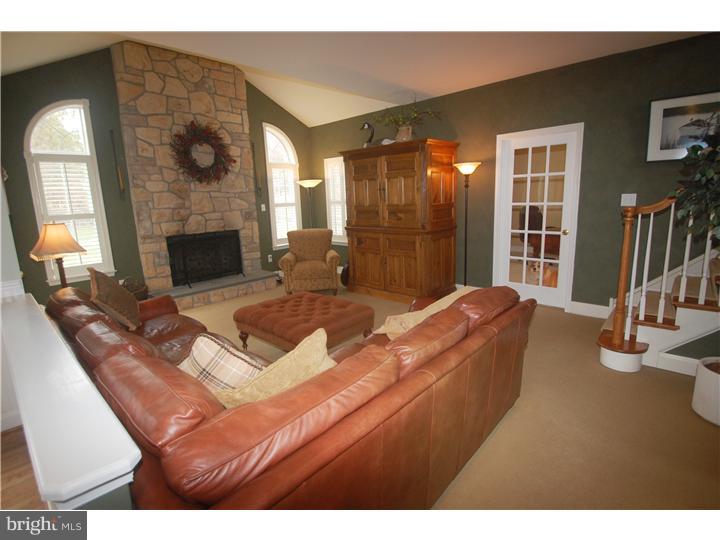 815 Oakbourne Road West Chester, PA 19382 - Photo 8 of 24 Family Room