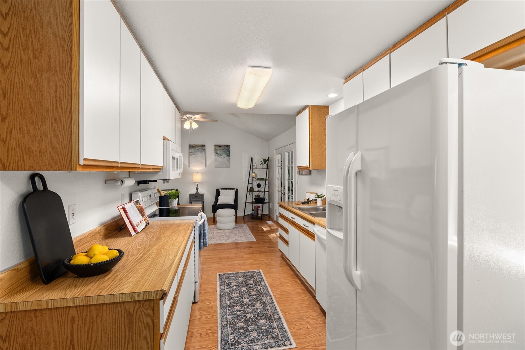 4938 Hilton Road Northeast Olympia, WA 98516 - Photo 11 of 40