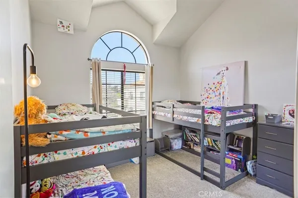 $459,000 | 18107 Erik Court, Unit 462, Canyon Country, CA 91387