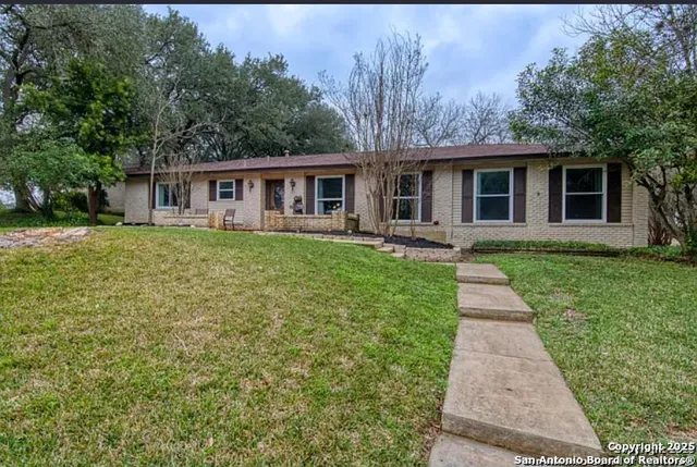 $359,900 | 1235 Cibolo Trail, Universal City, TX 78148