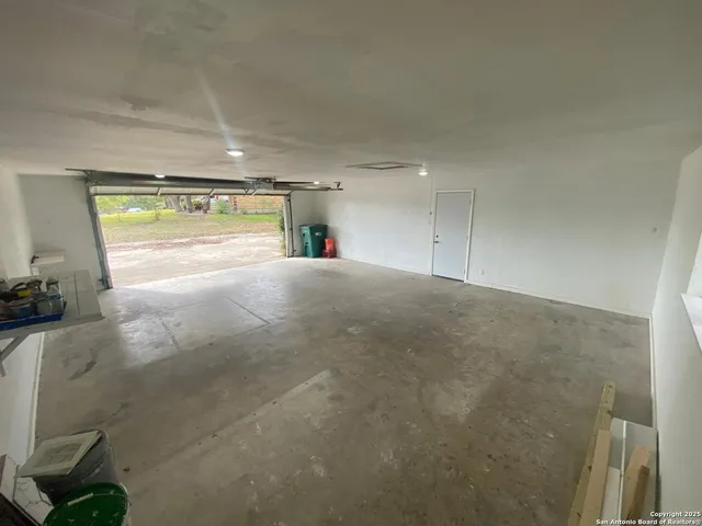 $359,900 | 1235 Cibolo Trail, Universal City, TX 78148