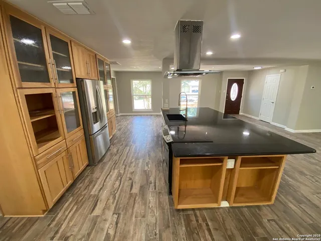 a close view of stove