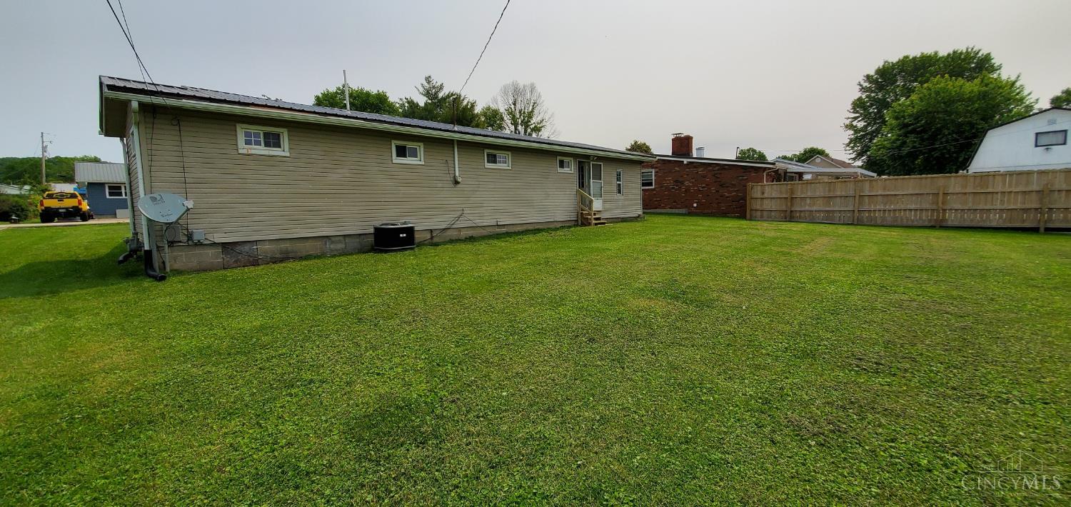 1755 Ridgeway Road Aberdeen, OH 45101 - Photo 18 of 20 Gallery Image 18