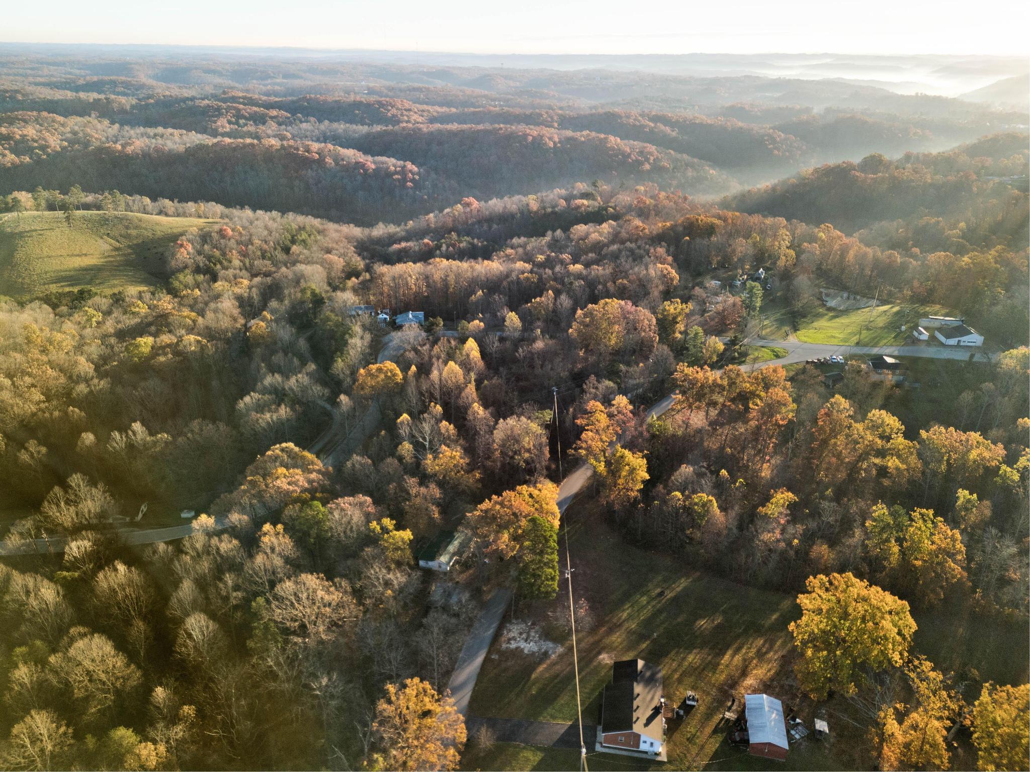41 Belle Point Road Beattyville, KY 41311 - Photo 9 of 29 DJI_20241105204537_0007_D_-2_-3