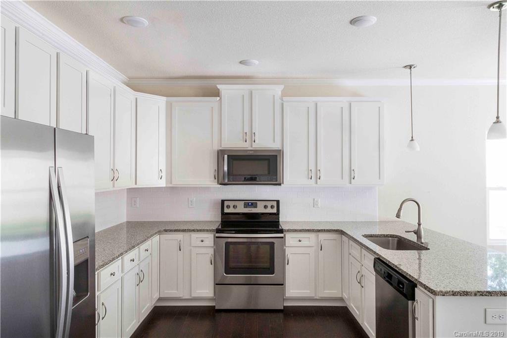 1025 Pecan Ridge Road Fort Mill, SC 29715 - Photo 3 of 11 Gallery Image 3