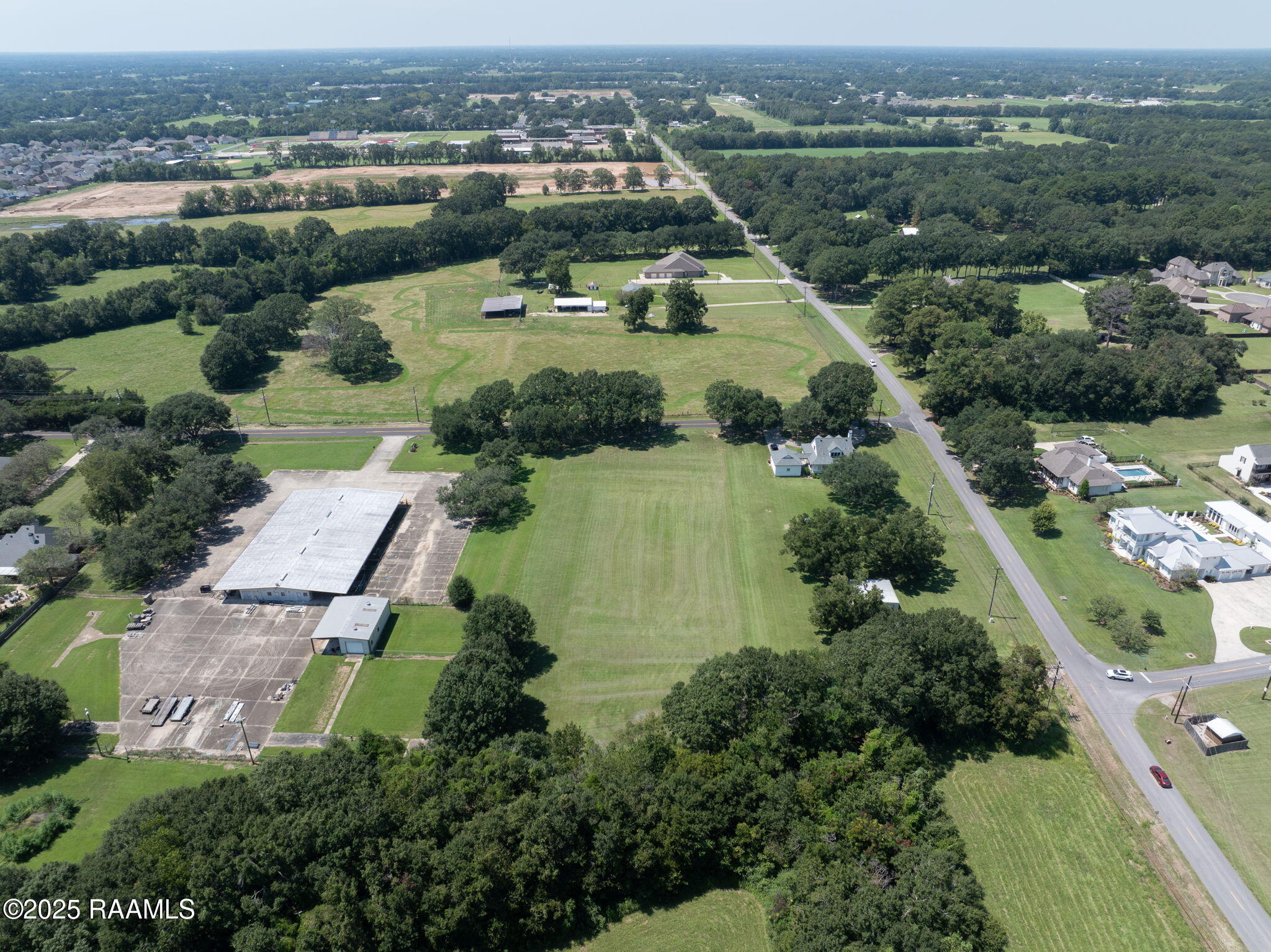 111 Veterinarian Road Lafayette, LA 70507 - Photo 8 of 12 9-web-or-mls-DJI_20250908022323_0104_D