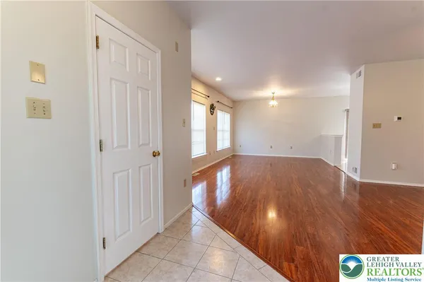 $479,900 | 8376 Scenic View Drive, Breinigsville, PA 18031