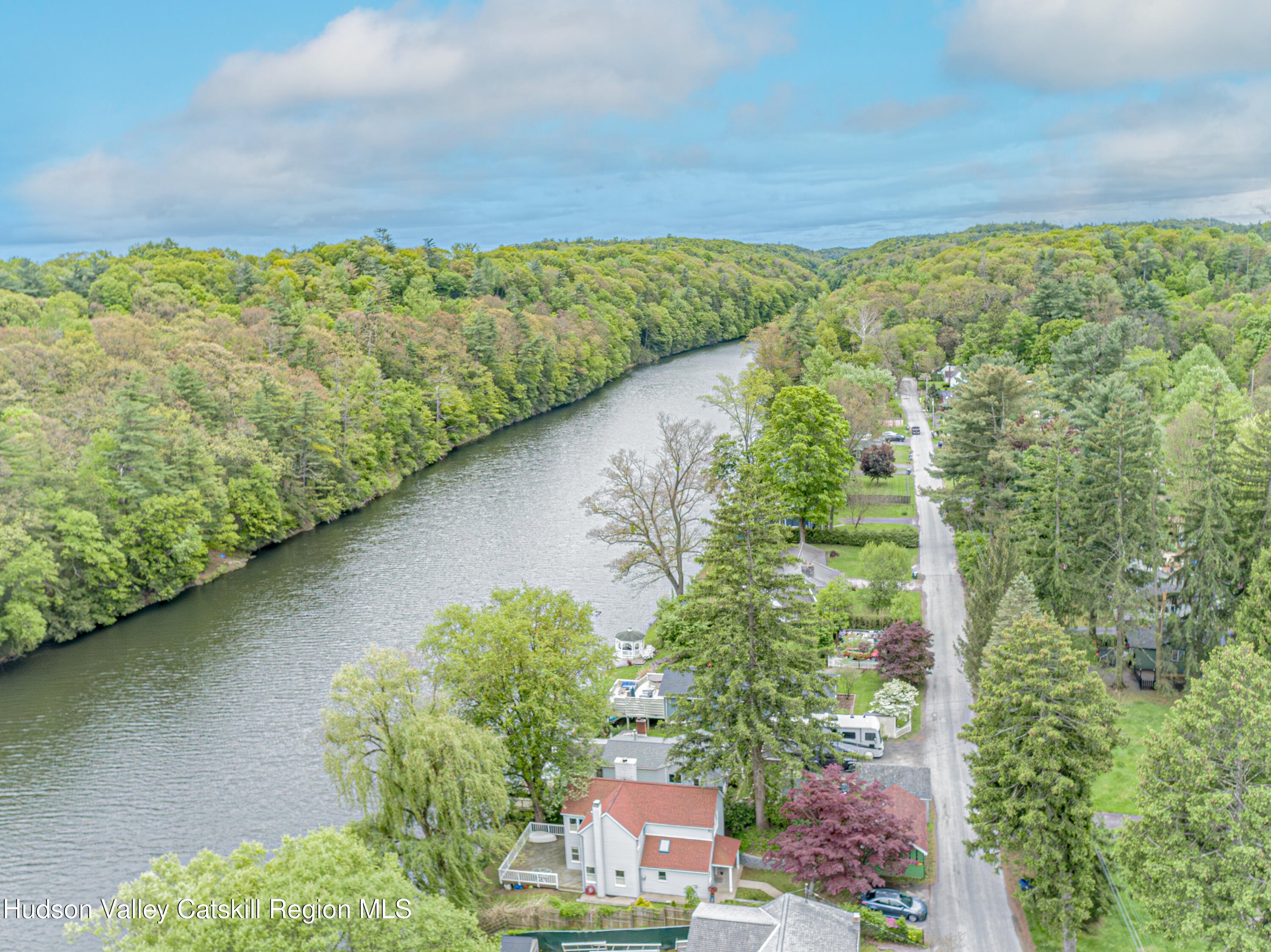 148 Esopus Creek Road Saugerties, NY 12477 - Photo 12 of 40 DJI_0958-Edit