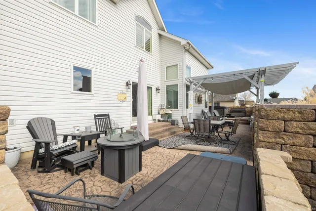 $424,900 | 9496 Dension Lane, New Haven, IN 46774