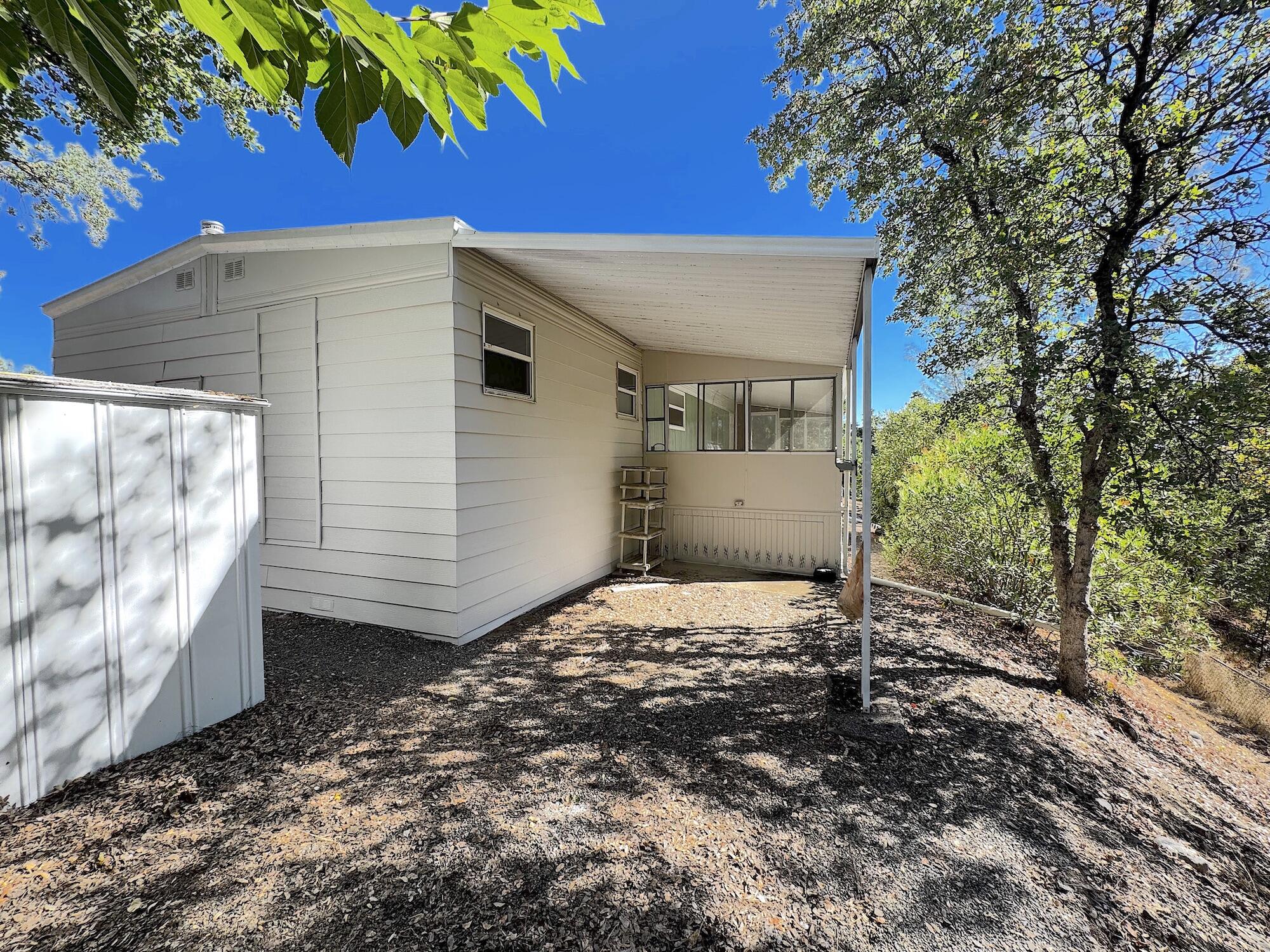 821 St Marks Street, Unit 1 Redding, CA 96003 - Photo 26 of 26 a backyard of a house