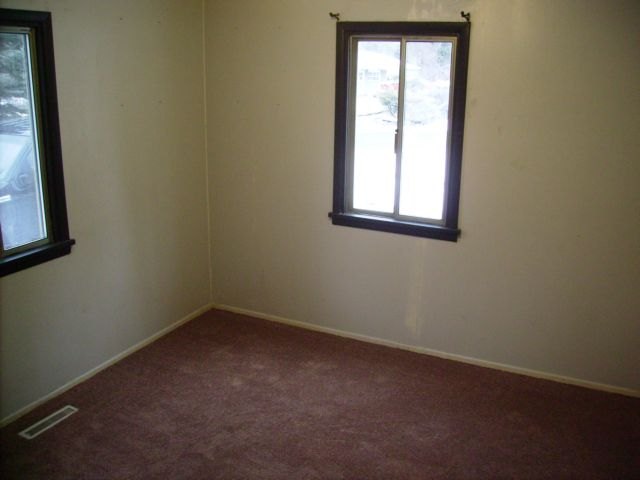 708 South Koren Road Spokane Valley, WA 99212 - Photo 6 of 7