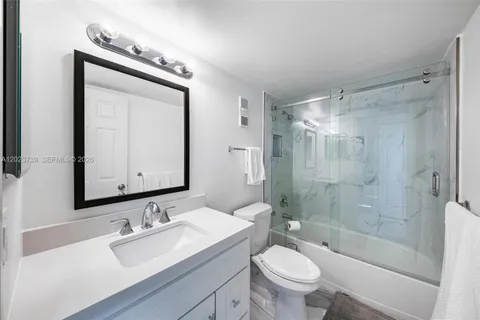 $799,000 | 320 Seaview Court, Unit 21207, Marco Island, FL 34145
