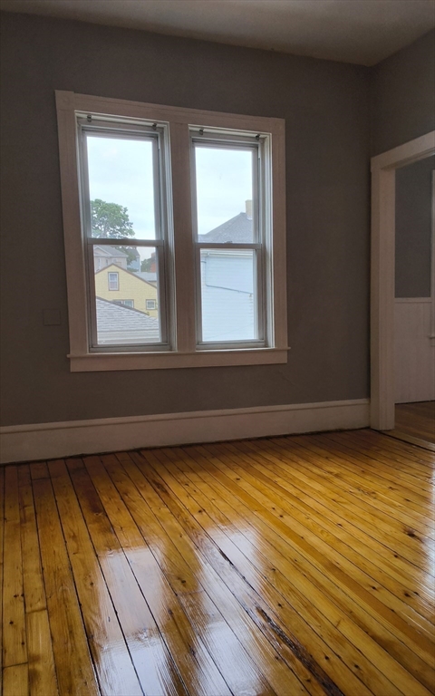 263 Fountain Street, Unit 3 Fall River, MA 02721 - Photo 5 of 10