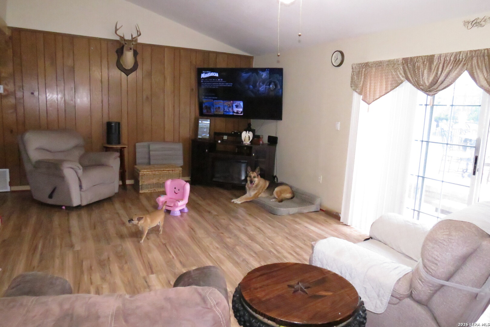 2126 Church Road Seguin, TX 78155 - Photo 9 of 36