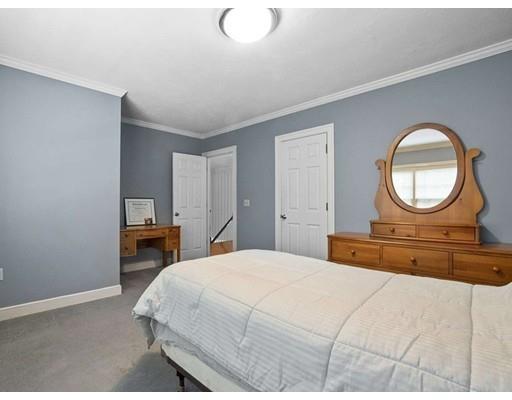 17 Kilronan Road Westwood, MA 02090 - Photo 23 of 28 Gallery Image 23