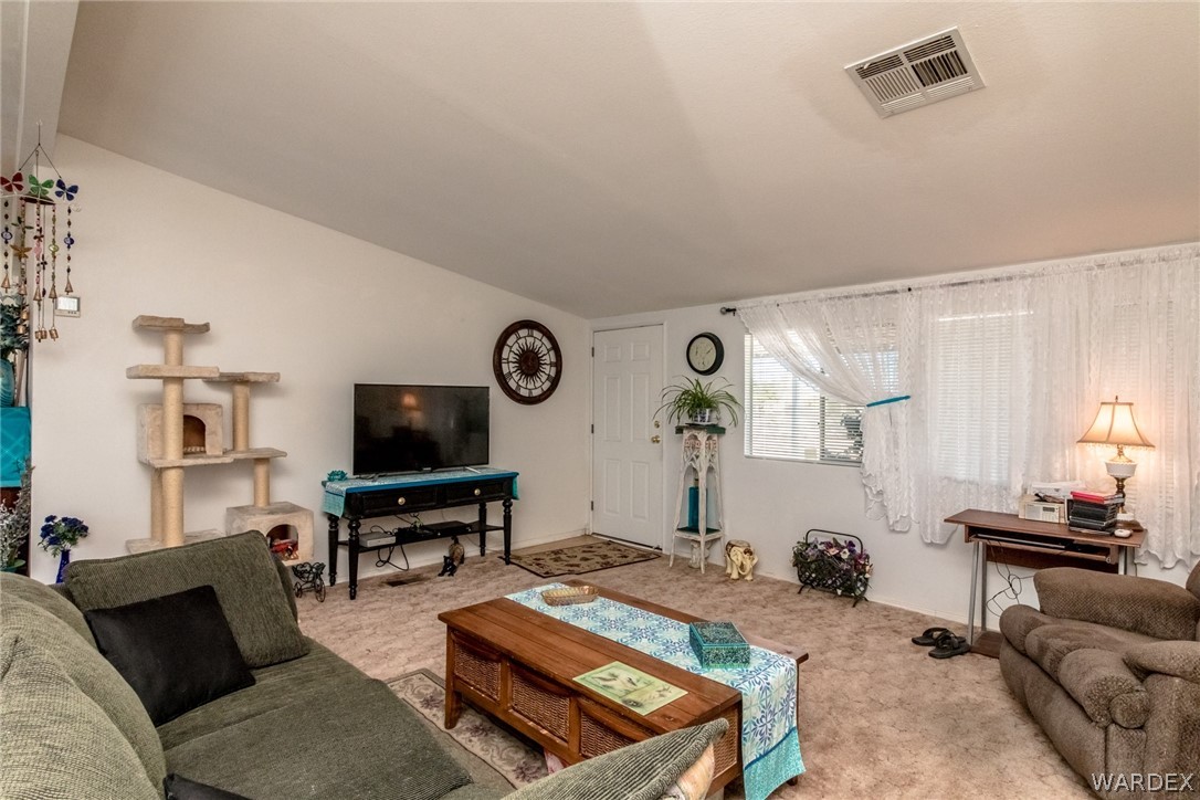 2872 McConnico Road Golden Valley, AZ 86413 - Photo 15 of 47 Living Room.