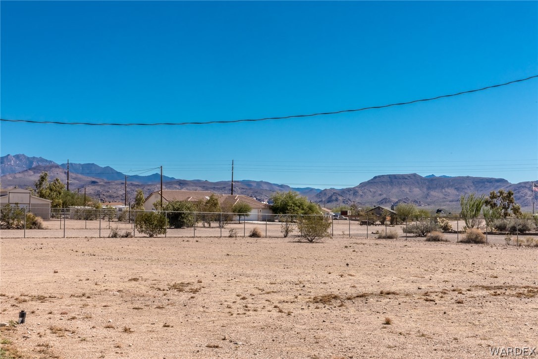 2872 McConnico Road Golden Valley, AZ 86413 - Photo 45 of 47 Backyard.