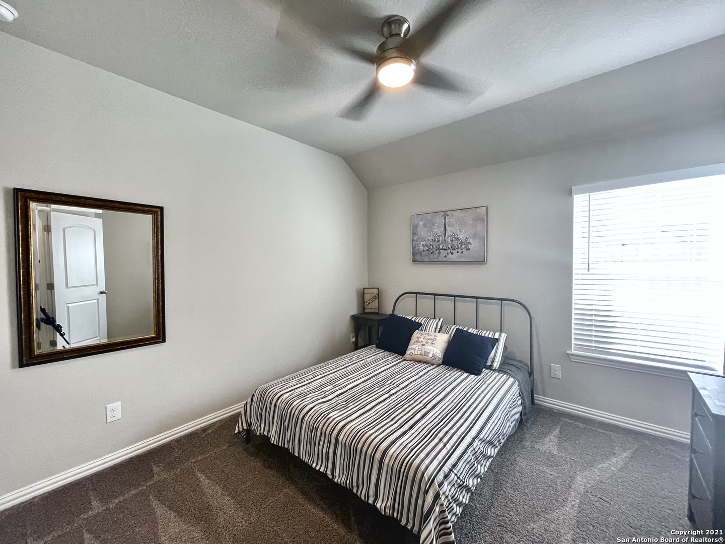 1212 Loma Ranch New Braunfels, TX 78132 - Photo 12 of 24