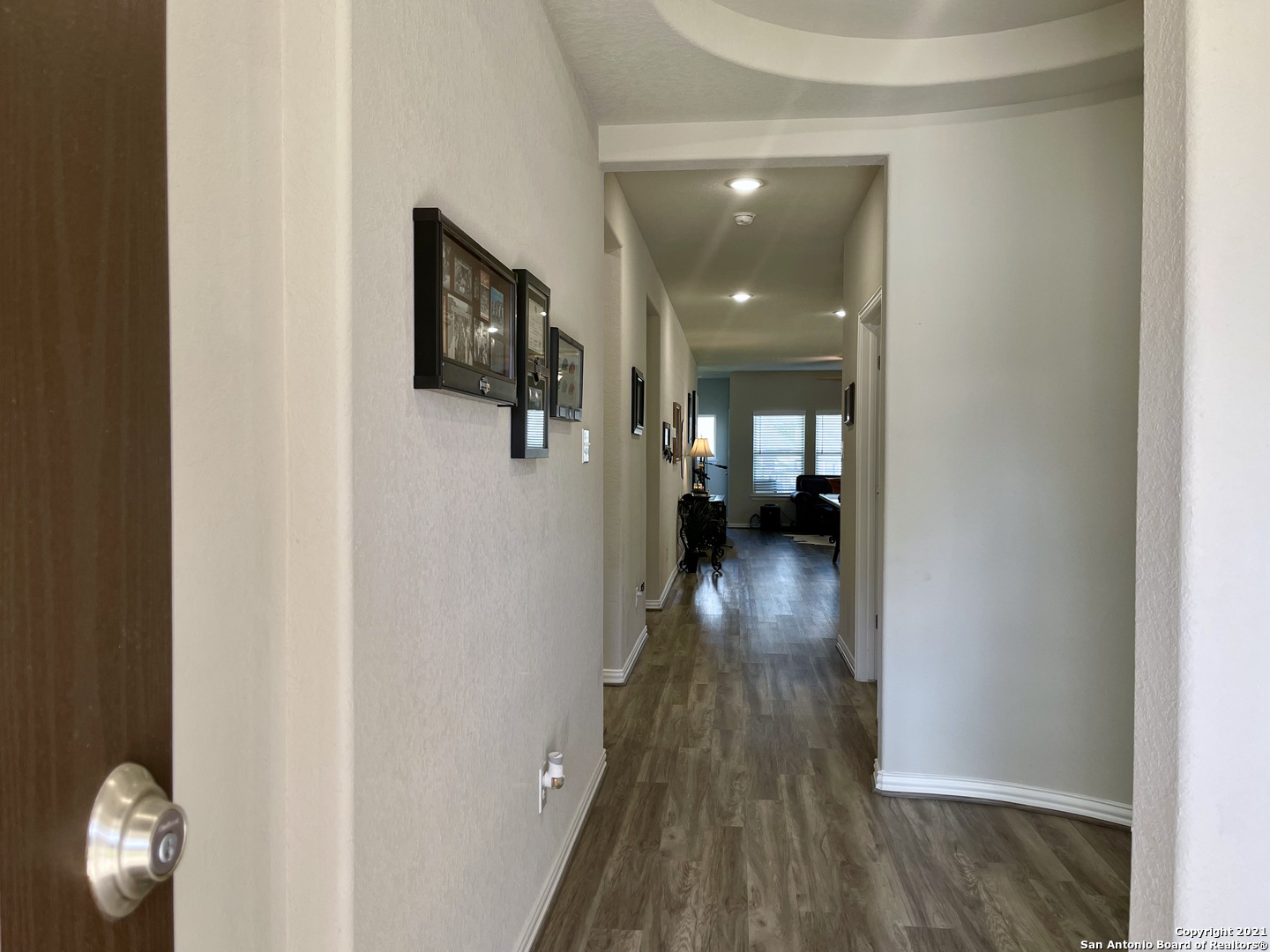1212 Loma Ranch New Braunfels, TX 78132 - Photo 3 of 24