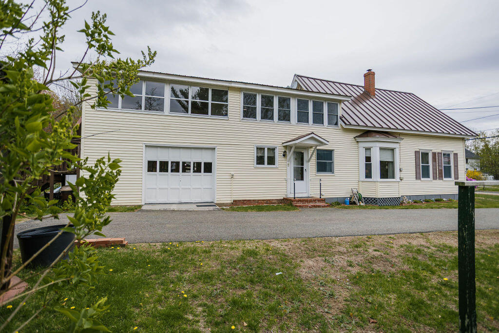 38 High Street Wilton, ME 04294 - Photo 49 of 49 taylor-kaminsky-photo-16